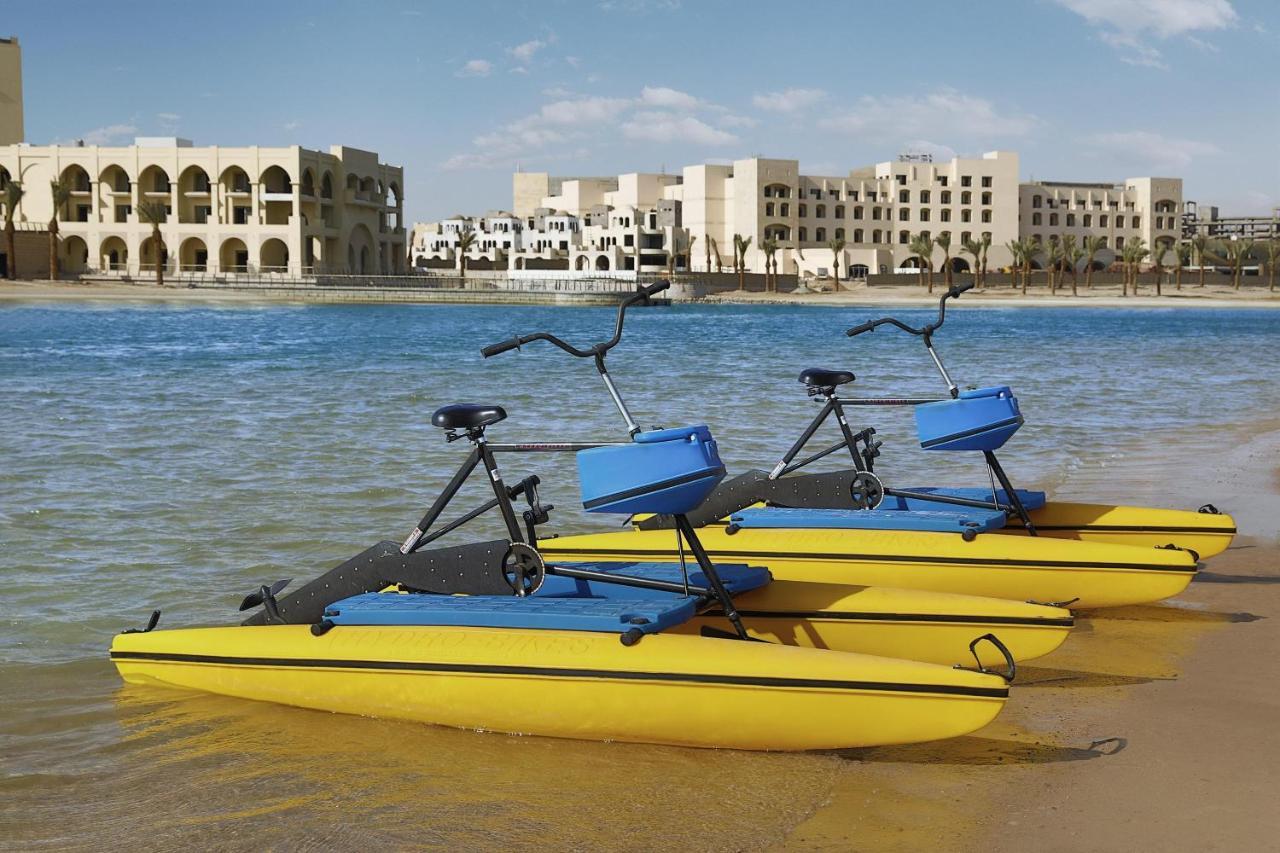 Al Manara, A Luxury Collection Hotel, Aqaba Luaran gambar Water bicycles in Al Khobar, Saudi Arabia