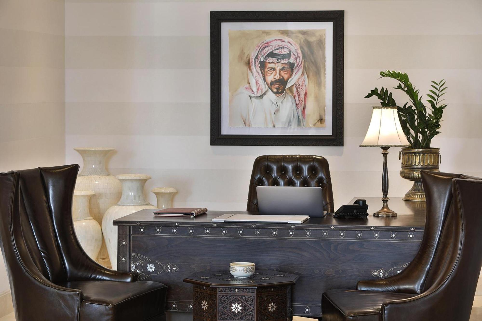 Al Manara, A Luxury Collection Hotel, Aqaba Luaran gambar Office of the Chairman