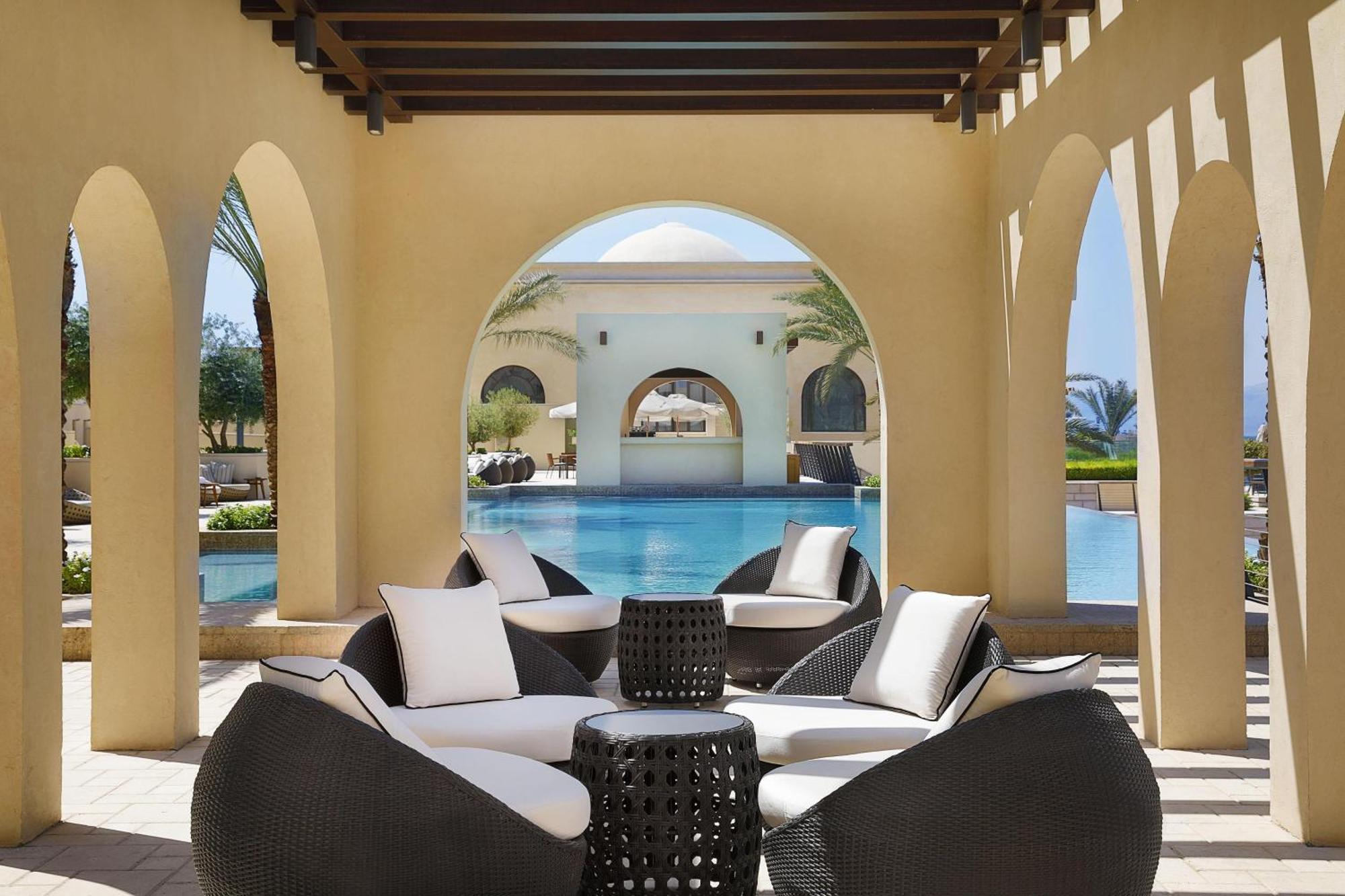 Al Manara, A Luxury Collection Hotel, Aqaba Luaran gambar The pool at the resort